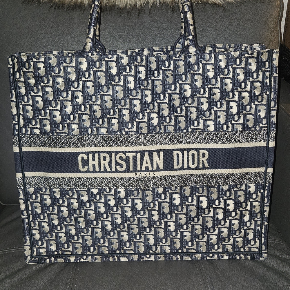 CHRISTIAN DIOR blue Oblique canvas LARGE BOOK Tote Bag - Picture 7 of 7